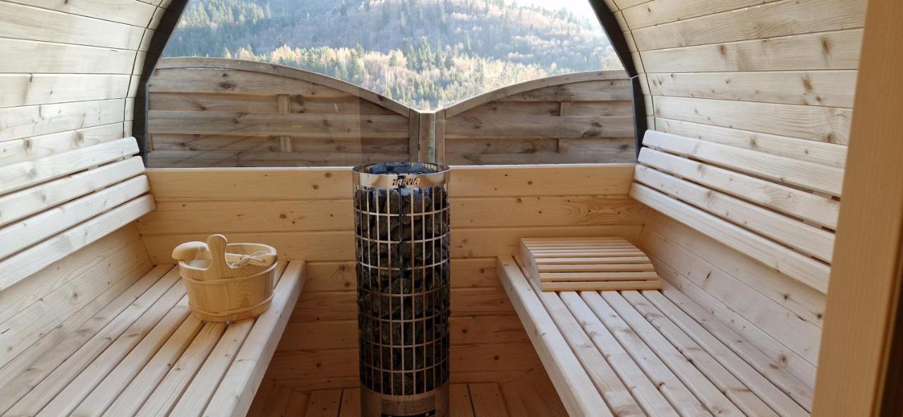 Domki Pod Kuznia Falsztyn Exterior foto